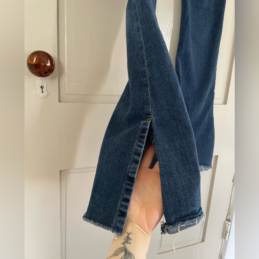 Zara Basic Denim Blue Flare Frayed Wide Leg Jeans Business Casual Cute NWOT - Picture 11 of 11